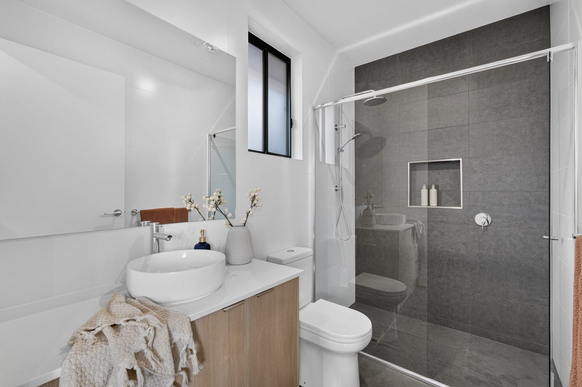 FOR RENT | MODERN 3-BEDROOM HOME IN PARA HILLS SA 5096