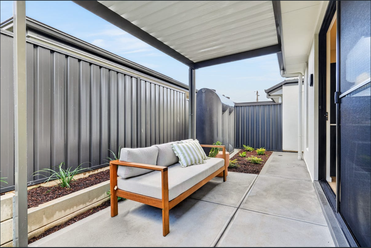 FOR RENT | MODERN 3-BEDROOM HOME IN PARA HILLS SA 5096